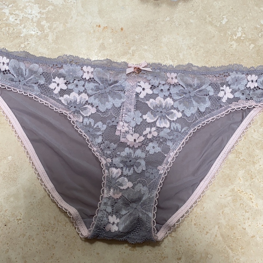 NWT  Victoria’s Secret Luxe Bra & Panty Set - Picture 5 of 7